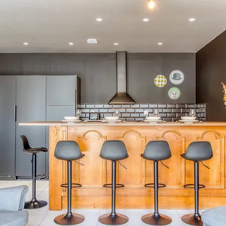 Le Gentleman - Elegant - Confort - Calme * Douai